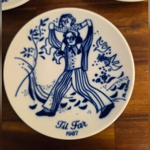 Porsgrund Collector Edition Fathers Day Plates 1983-1987 - Picture 6 of 12